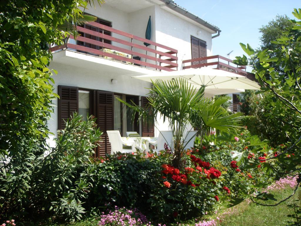 Apartments Barbara Porec Exterior photo